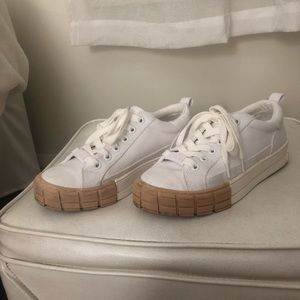 Circus by Sam Edelman sneakers